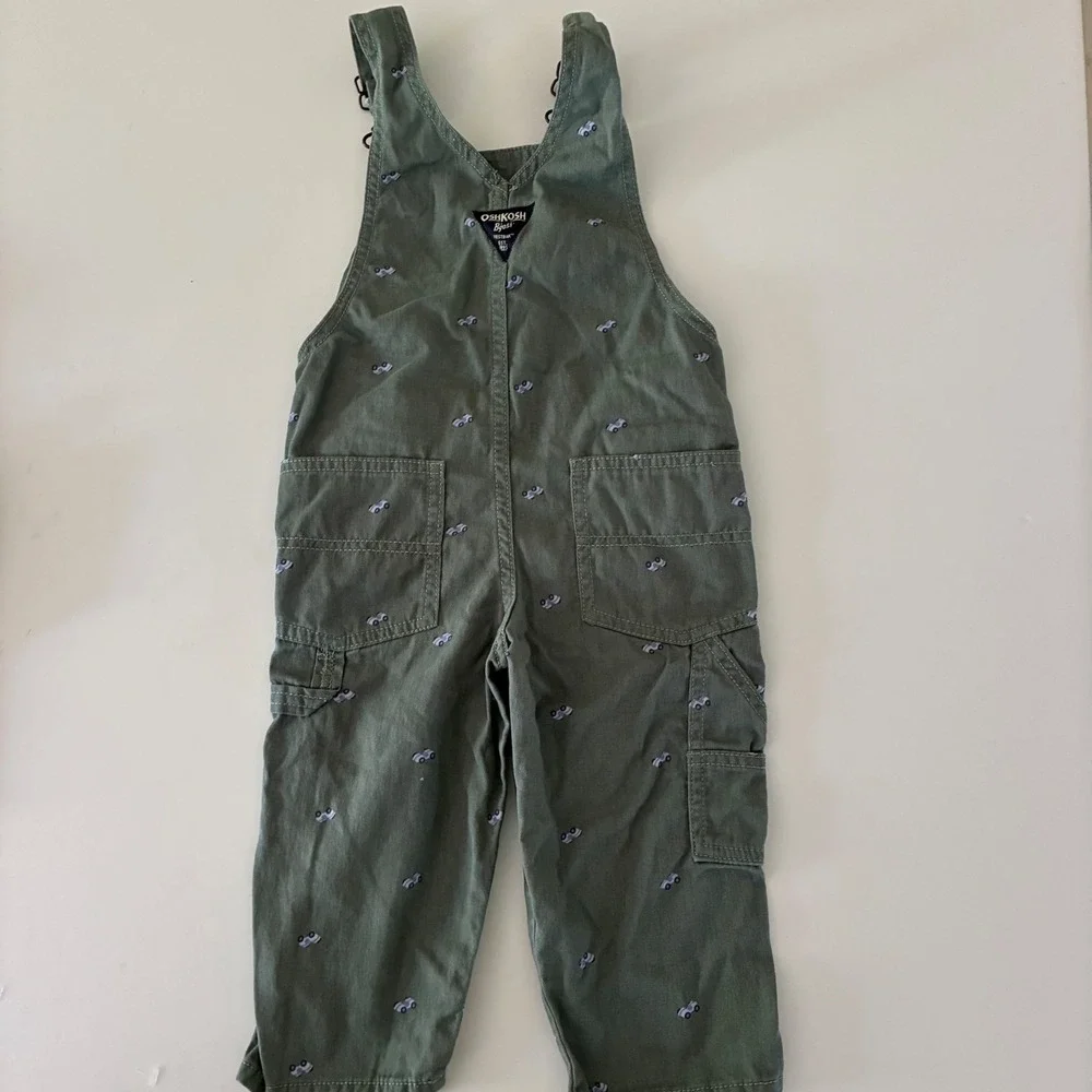 OshKosh B'gosh Toddler 2T Sage Green Car Bib Overalls Vestbak Play